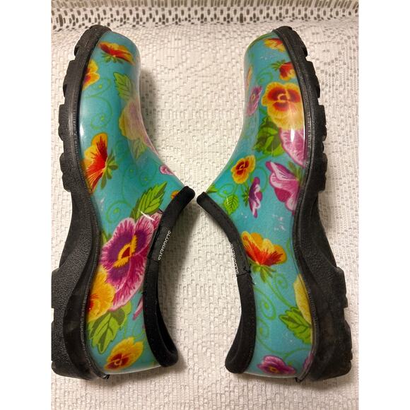 Blue Floral Sluggers Rain/Garden Clogs, Women’s 9, - Picture 6 of 8